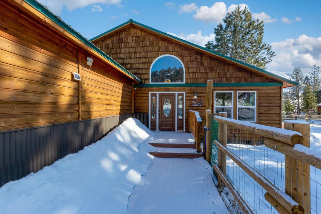 Twin Pines Wilderness Cabin: Scenic Views & Pet-Friendly Retreat Boise Exterior photo