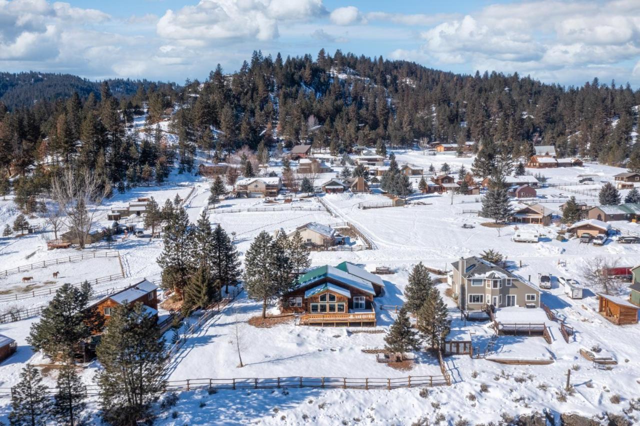 Twin Pines Wilderness Cabin: Scenic Views & Pet-Friendly Retreat Boise Exterior photo
